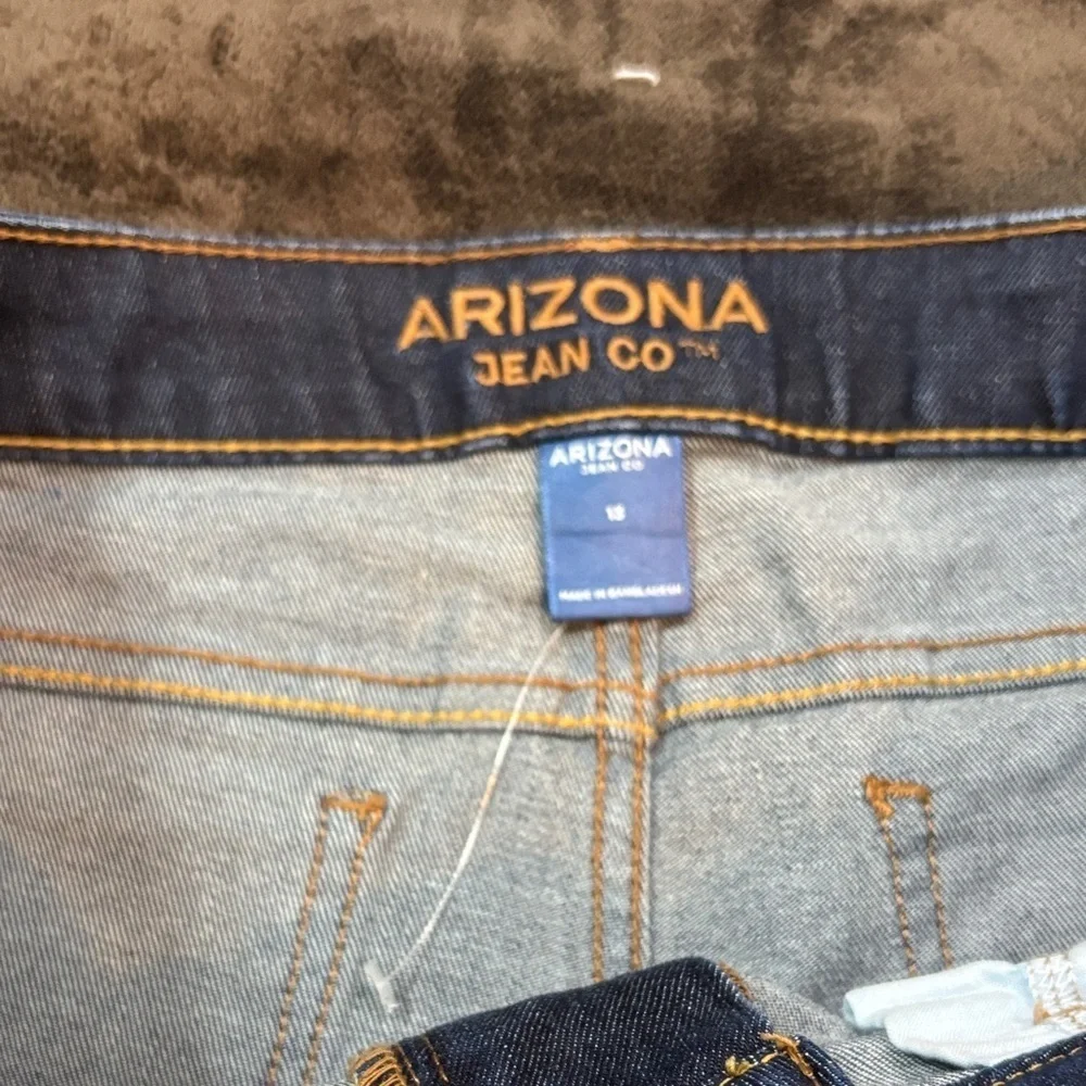 Arizona Jean Co Dark Blue Denim Shorts